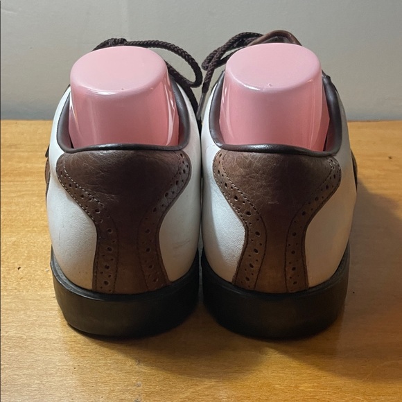 FootJoy Brown and White Leather Golf Shoes. Size 10.5 main image 9